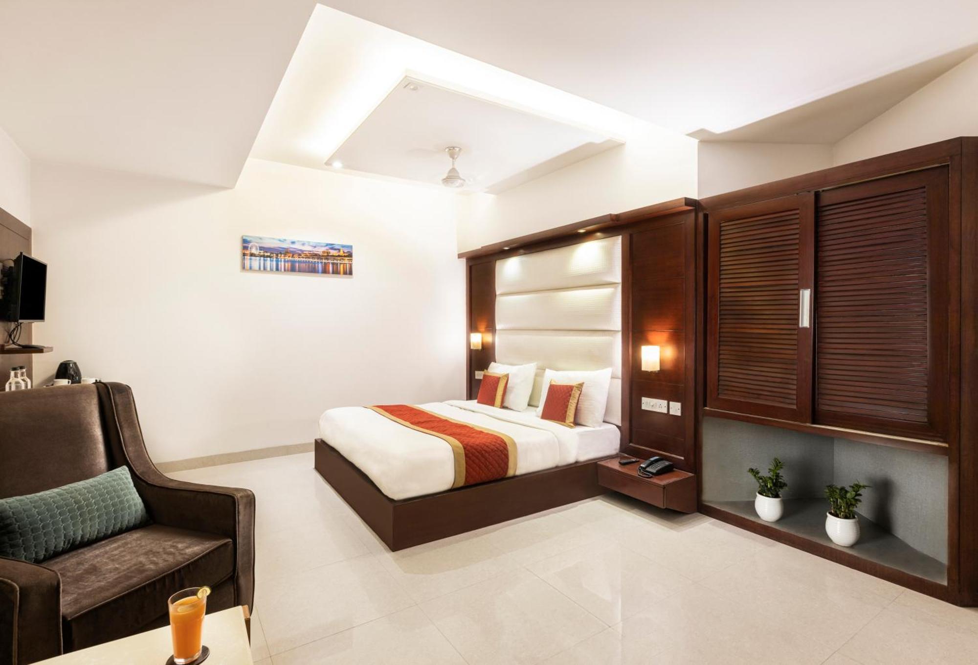 Hotel Aero Star By Star Group Neu-Delhi Exterior foto